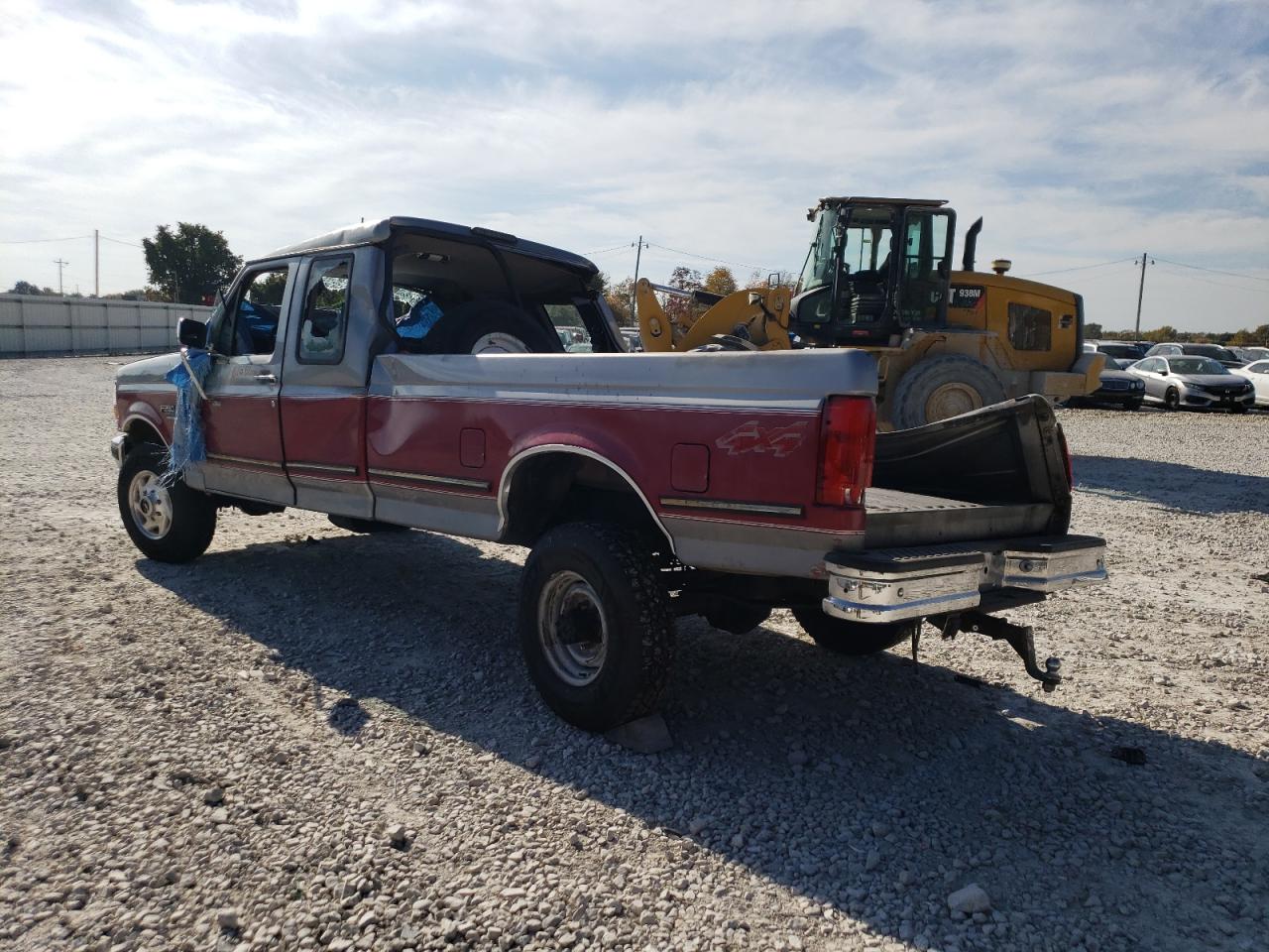 Image 2 of 1995 FORD F250  1995 with VIN 1FTHX26F0SKB12679