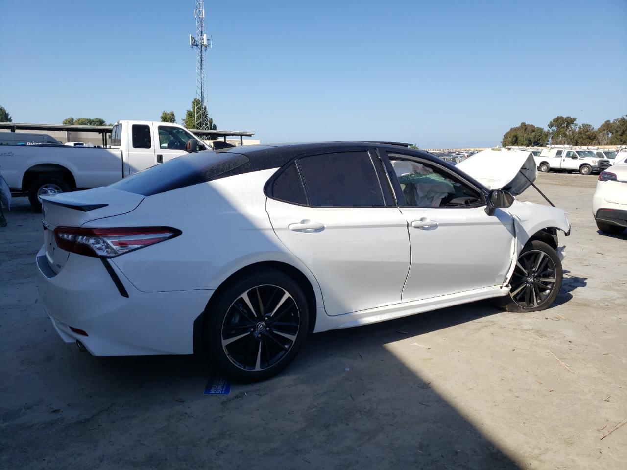 Изображение 3 2019 TOYOTA CAMRY XSE 2019 с VIN 4T1B61HK2KU160116