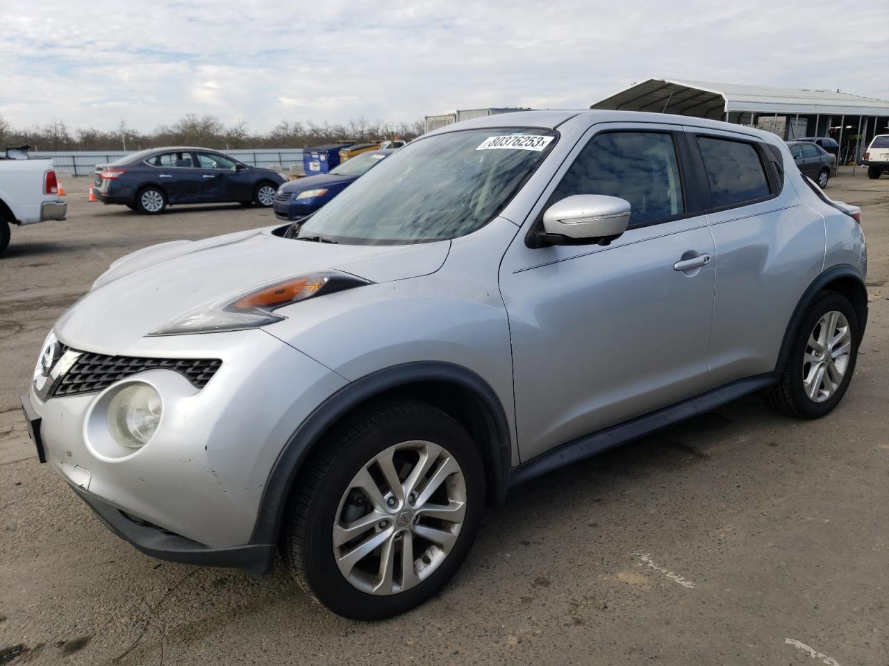 Obraz 1 z 2015 NISSAN JUKE S 2015 z VIN JN8AF5MV9FT553148