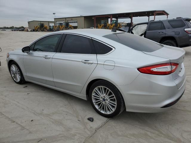 Image 2 of 2016 FORD FUSION SE 2016 with VIN 3FA6P0HDXGR267627