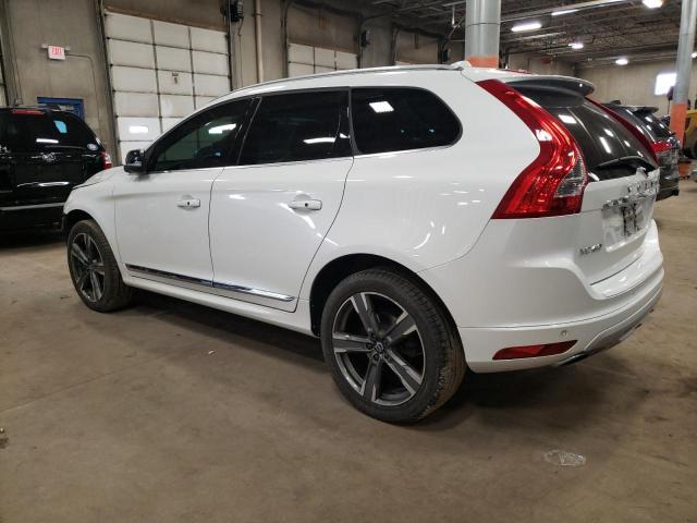 Image 2 of 2017 VOLVO XC60 T5 DYNAMIC 2017 with VIN YV440MRR6H2063708