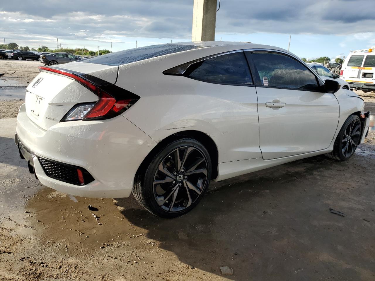 Obraz 3 z 2019 HONDA CIVIC SPORT 2019 z VIN 2HGFC4B87KH305488