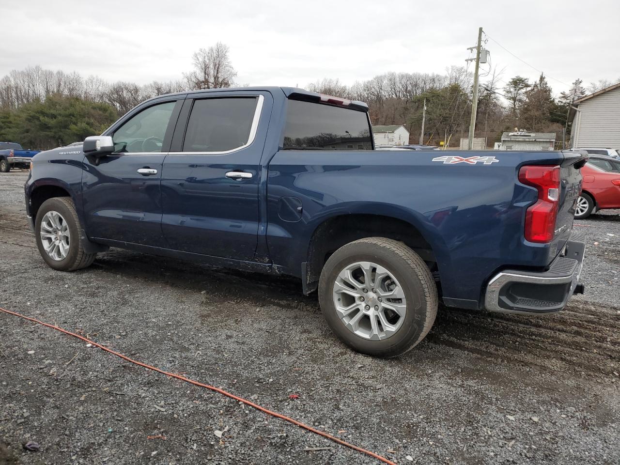 Изображение 2 2023 CHEVROLET SILVERADO K1500 LTZ 2023 с VIN 2GCUDGED0P1106036