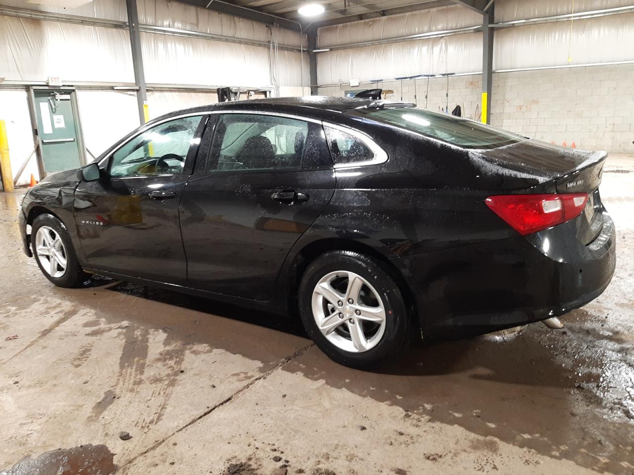 Изображение 2 2023 CHEVROLET MALIBU LT 2023 с VIN 1G1ZD5ST9PF169871