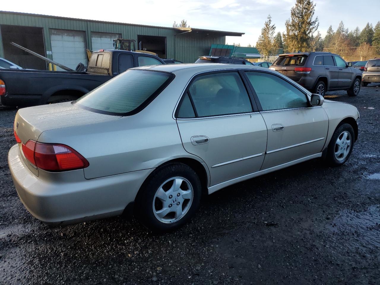 Изображение 3 2000 HONDA ACCORD EX 2000 с VIN JHMCG5658YC042904