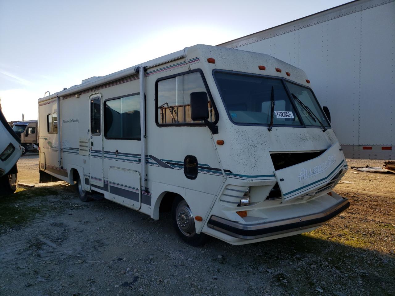 1996 CHEVROLET P30  1996 image
