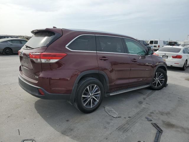 Изображение 3 2018 TOYOTA HIGHLANDER SE 2018 с VIN 5TDKZRFH1JS263287