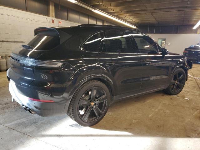 Image 3 of 2024 PORSCHE CAYENNE  2024 with VIN WP1AA2AY1RDA00420