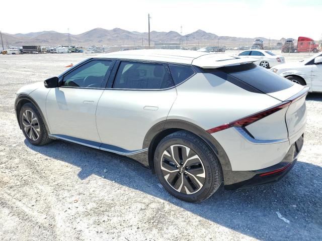Image 2 of 2022 KIA EV6 LIGHT 2022 with VIN KNDC34LA9N5030110