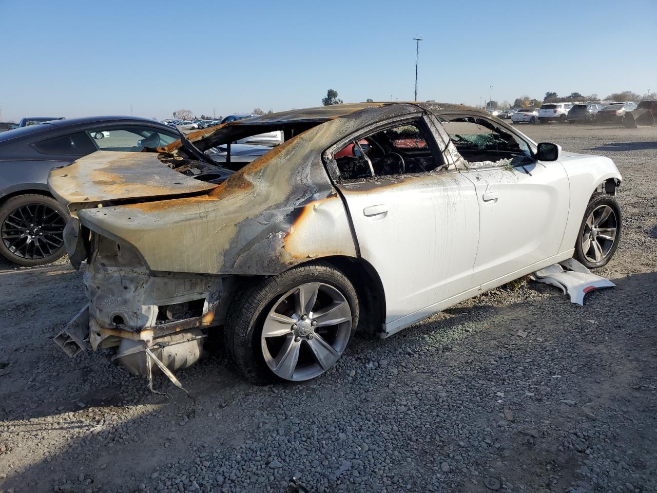 Obraz 3 z 2015 DODGE CHARGER SE 2015 z VIN 2C3CDXBG8FH897291