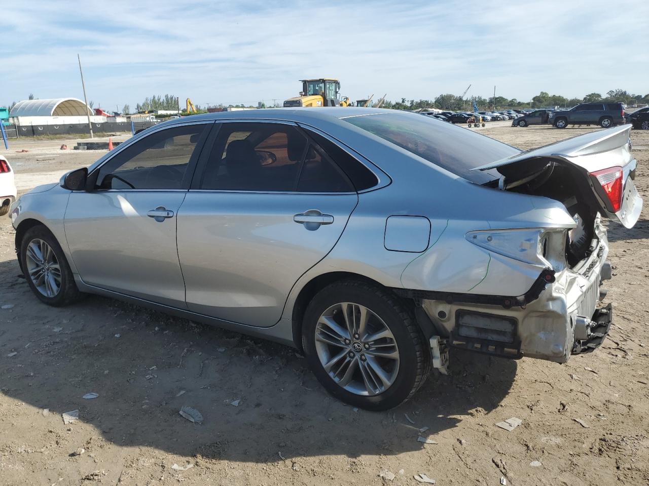 Obraz 2 z 2016 TOYOTA CAMRY LE 2016 z VIN 4T1BF1FK3GU171975