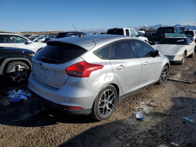 Image 3 of 2018 FORD FOCUS SEL 2018 with VIN 1FADP3M23JL325418