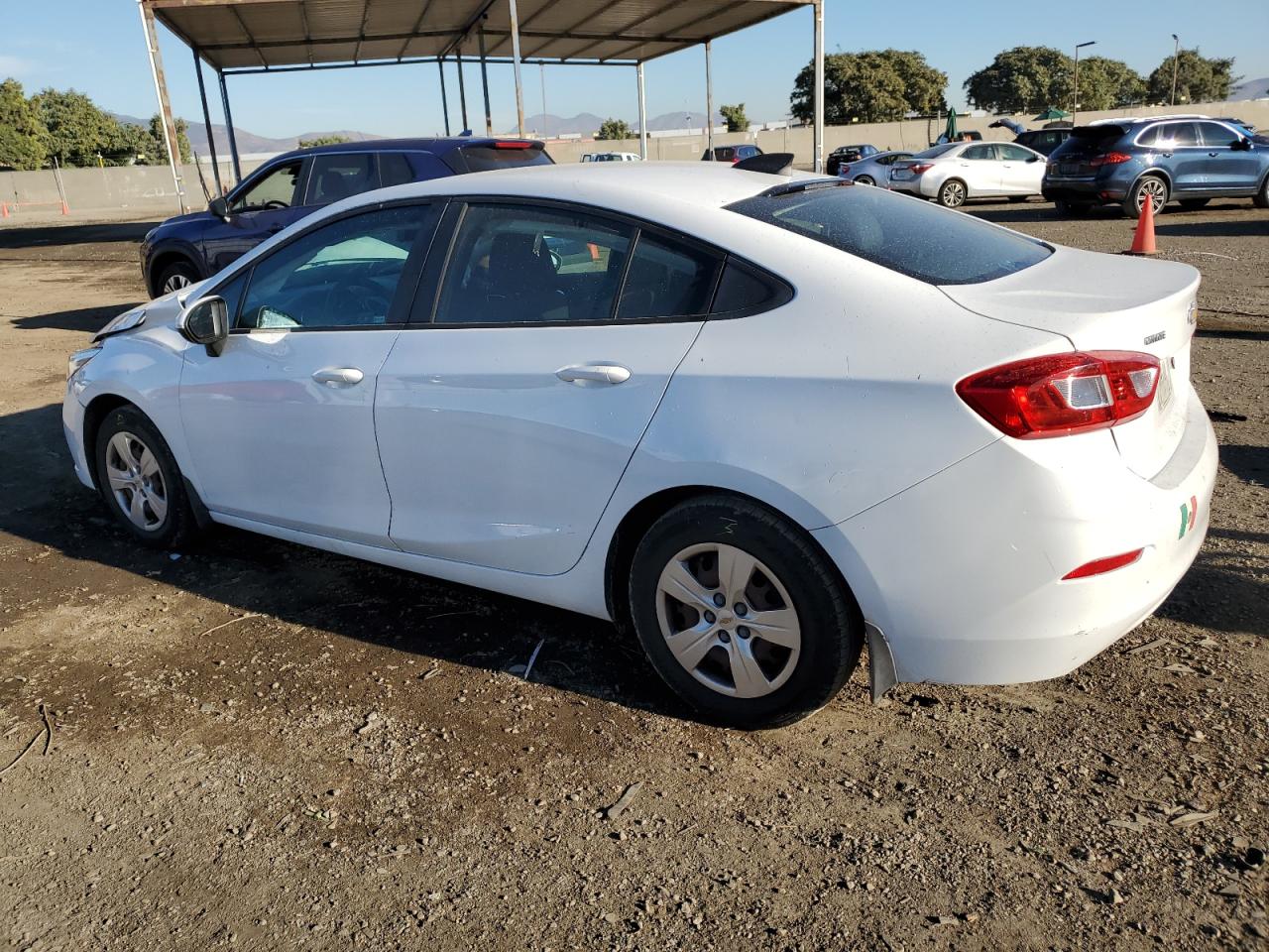 Изображение 2 2017 CHEVROLET CRUZE LS 2017 с VIN 1G1BC5SM9H7119187