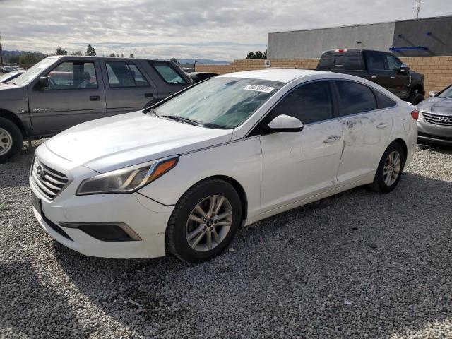 Obraz 1 z 2017 HYUNDAI SONATA SE 2017 z VIN 5NPE24AF1HH557623