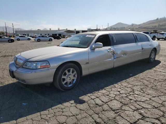 Image 1 of 2006 LINCOLN TOWN CAR EXECUTIVE 2006 with VIN 1L1FM88W46Y645070