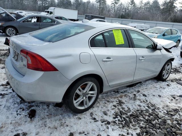 Image 3 of 2015 VOLVO S60 PREMIER+ 2015 with VIN YV126MFC4F1301500