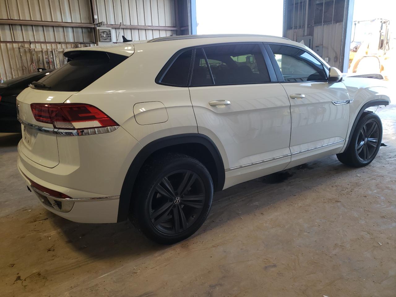 Obraz 3 z 2021 VOLKSWAGEN ATLAS CROSS SPORT SE 2021 z VIN 1V2ME2CA3MC217242