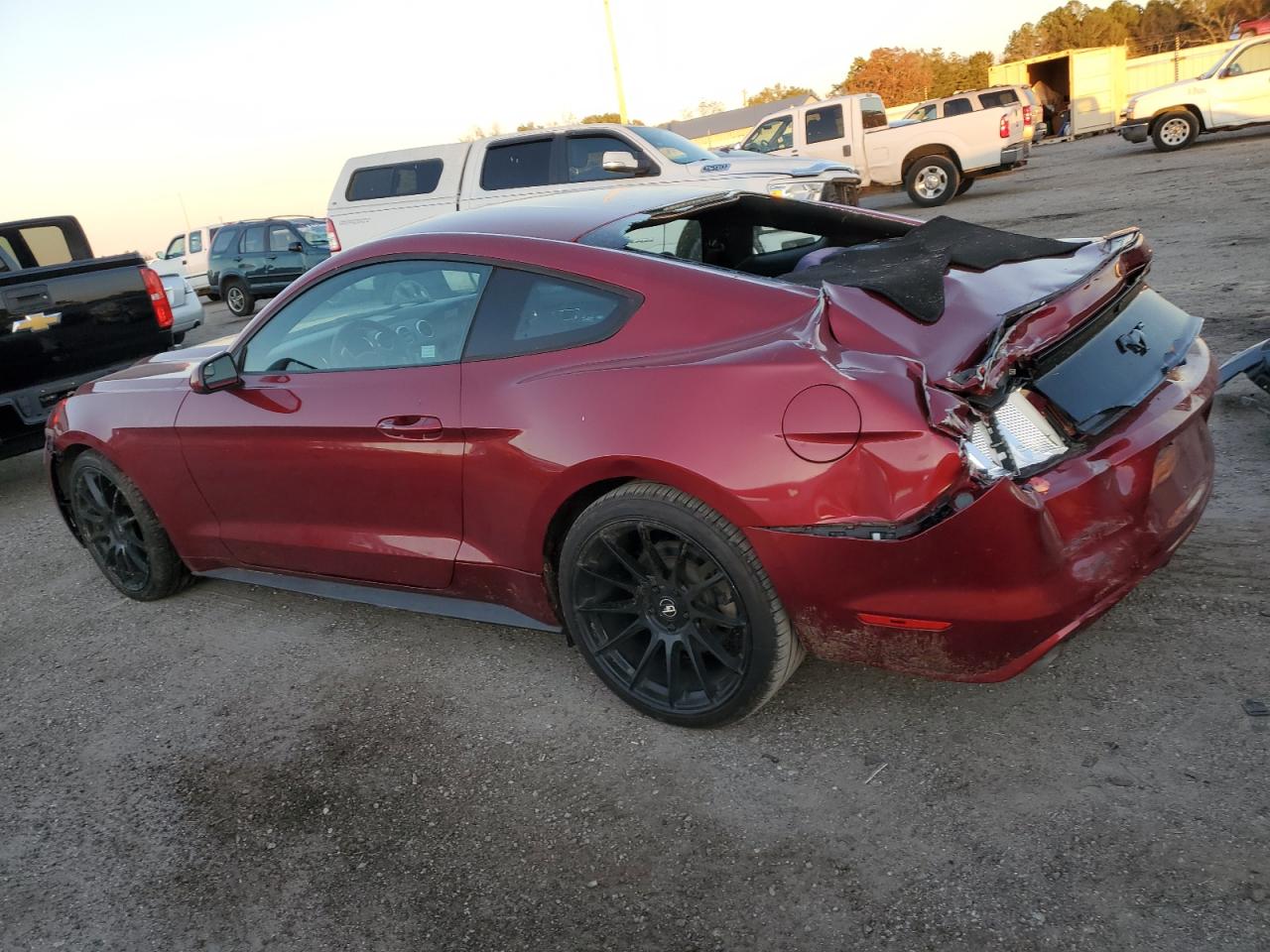 Изображение 2 2015 FORD MUSTANG  2015 с VIN 1FA6P8AM2F5388159