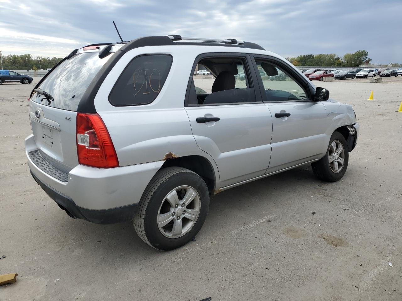 Изображение 3 2009 KIA SPORTAGE LX 2009 с VIN KNDJF724497610516