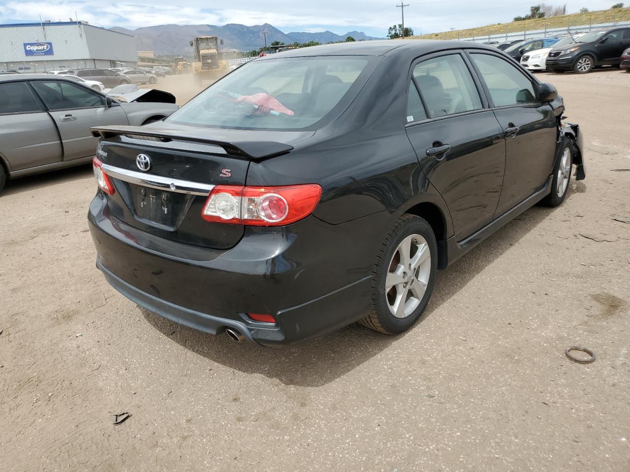 Image 3 of 2013 TOYOTA COROLLA BASE 2013 with VIN 2T1BU4EE3DC013345