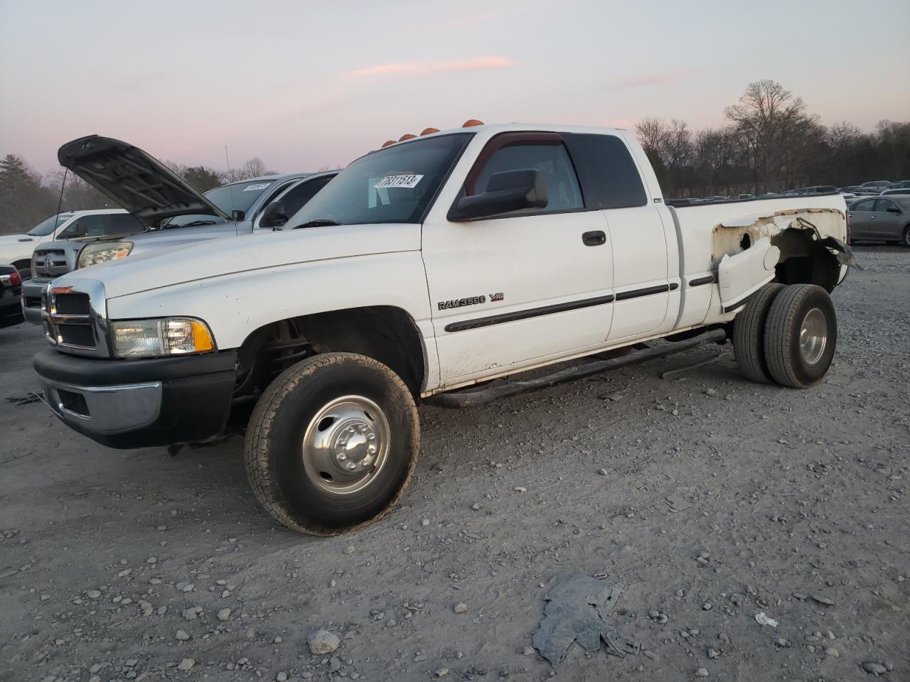 Image 1 of 1999 DODGE RAM 3500  1999 with VIN 1B7MF33W0XJ545198