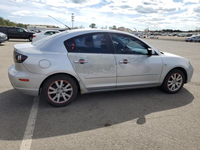 Изображение 3 2008 MAZDA 3 I 2008 с VIN JM1BK32G181825615