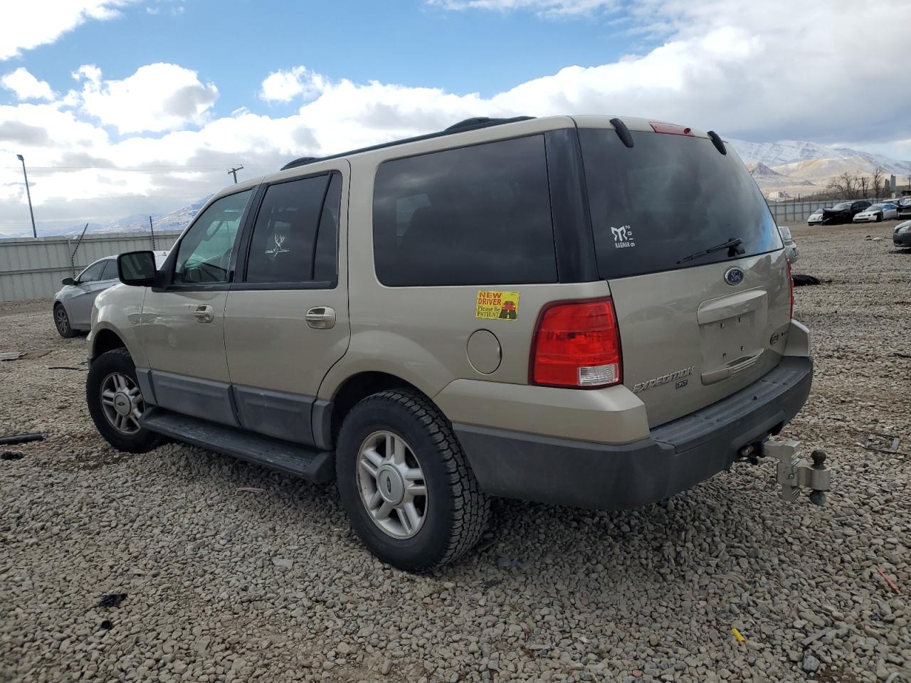 Image 2 of 2004 FORD EXPEDITION XLT 2004 with VIN 1FMPU16L54LA96430