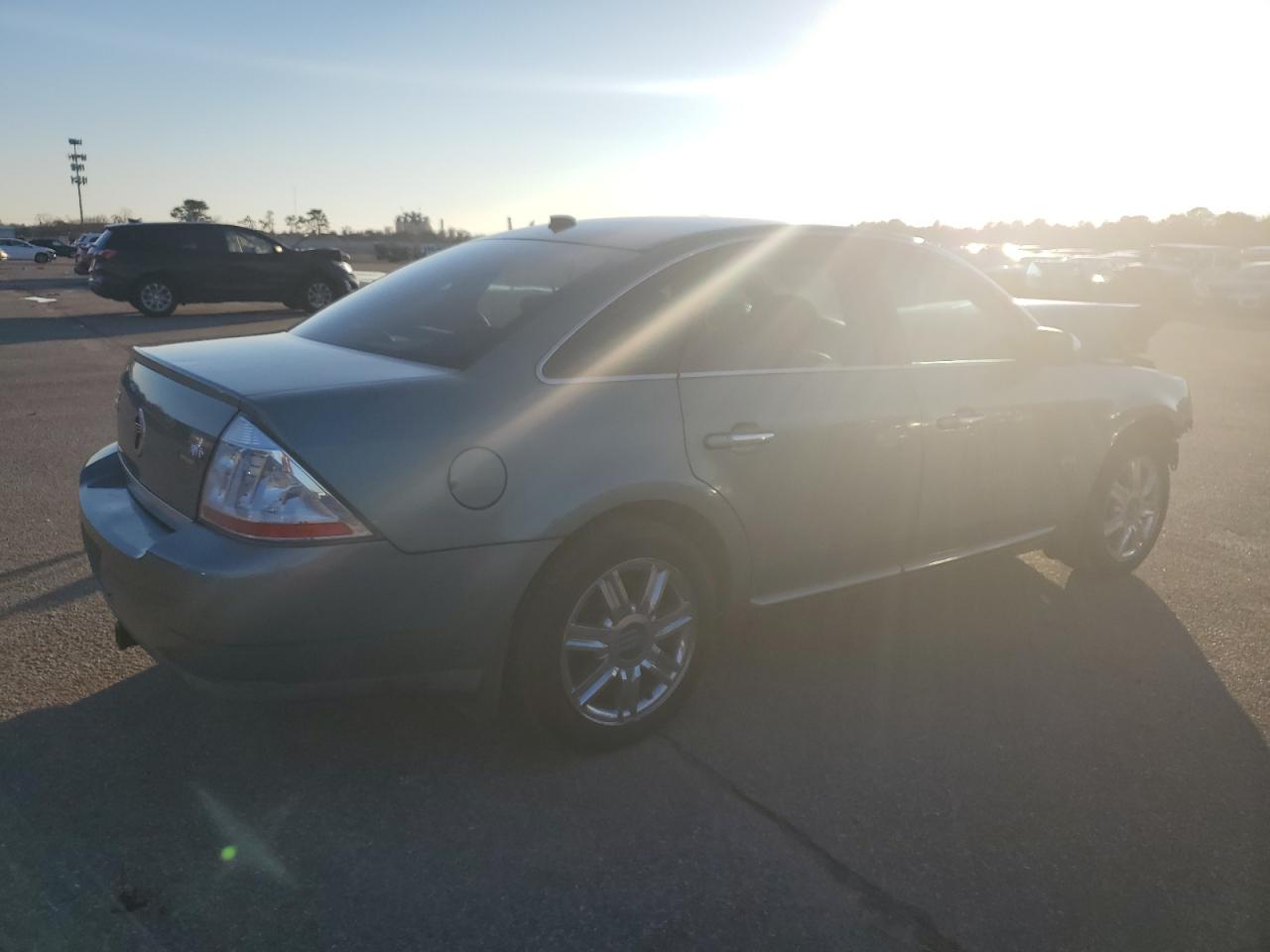 Image 3 of 2008 MERCURY SABLE PREMIER 2008 with VIN 1MEHM43W28G609297