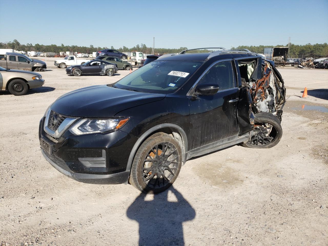Изображение 1 2019 NISSAN ROGUE S 2019 с VIN JN8AT2MT0KW502314