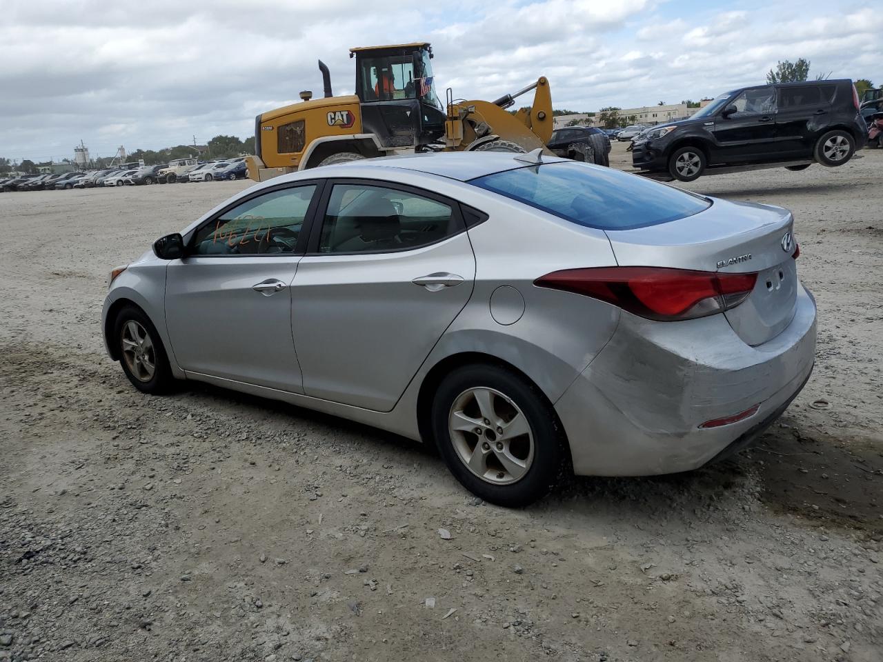 Obraz 2 z 2015 HYUNDAI ELANTRA SE 2015 z VIN 5NPDH4AE8FH634972