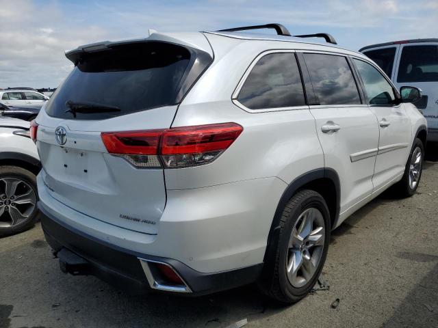 Image 3 of 2018 TOYOTA HIGHLANDER LIMITED 2018 with VIN 5TDDZRFH8JS900877