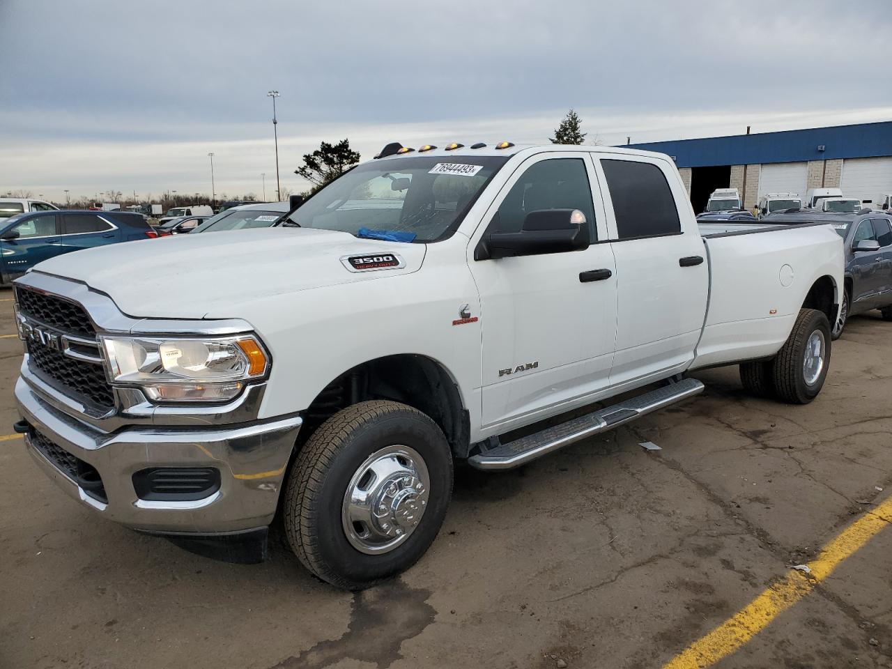 Image 1 of 2022 RAM 3500 TRADESMAN 2022 with VIN 3C63RRGL8NG377192