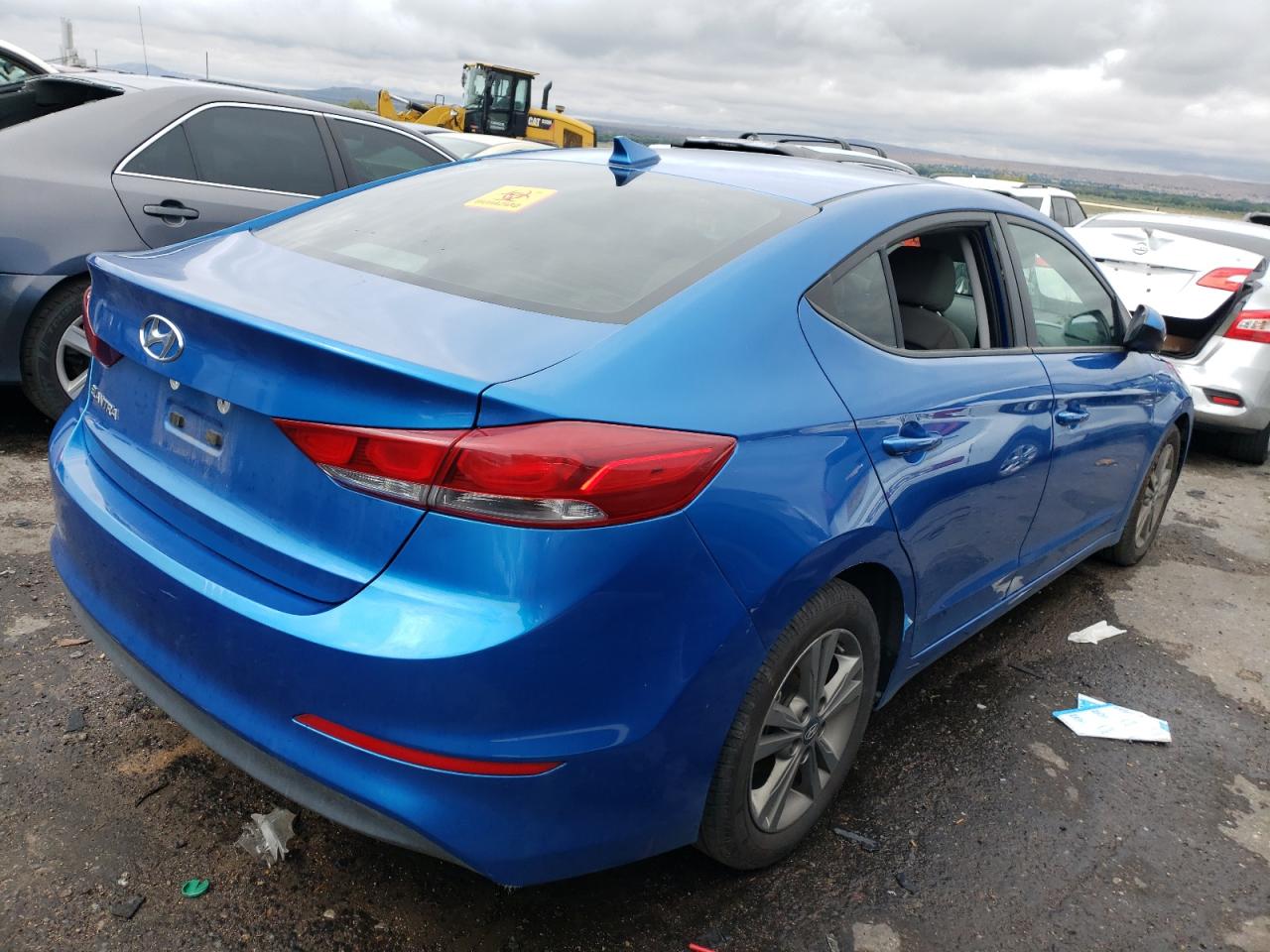 Image 3 of 2018 HYUNDAI ELANTRA SEL 2018 with VIN 5NPD84LFXJH292763