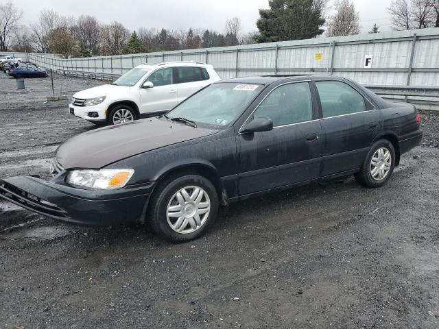 Obraz 1 z 2001 TOYOTA CAMRY LE 2001 z VIN 4T1BF22K71U119140