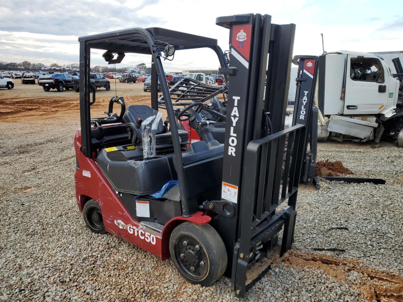 Obraz 2023 TAYL FORKLIFT 2023