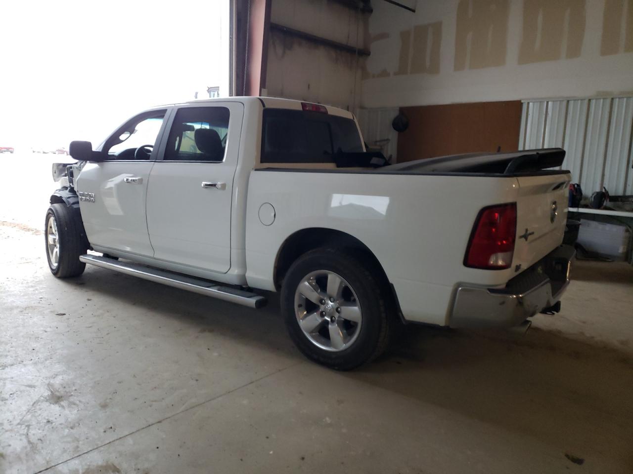 Изображение 2 2018 RAM 1500 SLT 2018 с VIN 3C6RR6LT0JG249764
