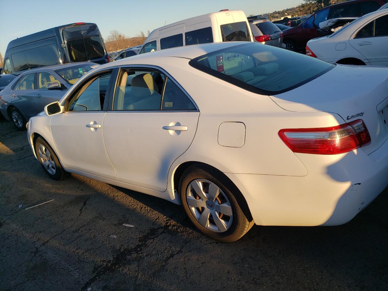 Image 2 of 2007 TOYOTA CAMRY CE 2007 with VIN 4T1BE46K07U726918