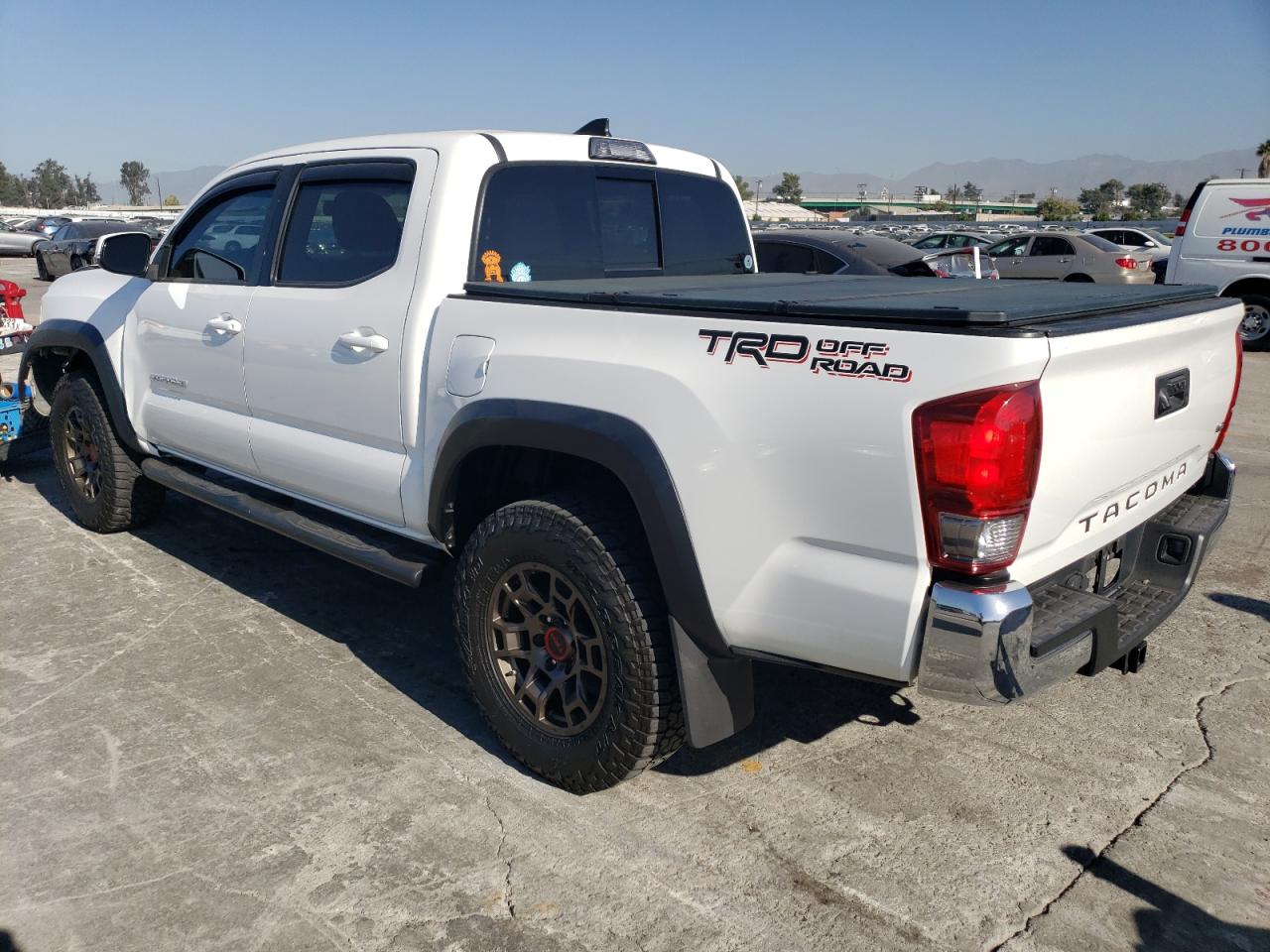 Изображение 2 2017 TOYOTA TACOMA DOUBLE CAB 2017 с VIN 3TMAZ5CN4HM051699