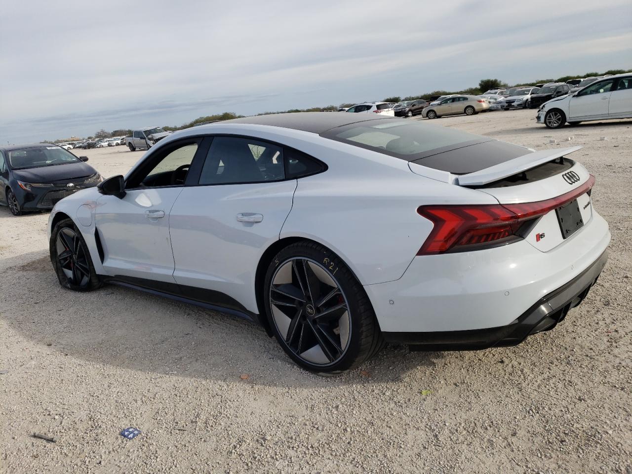 Image 2 of 2022 AUDI RS E-TRON GT  2022 with VIN WAUAHBFW7N7900944