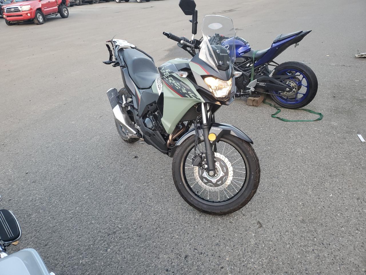 Изображение 1 2023 KAWASAKI KLE300 C 2023 с VIN JKALE8C1XPDA17843