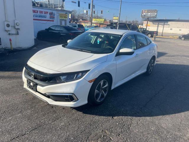 Obraz 2 z 2019 HONDA CIVIC LX 2019 z VIN 19XFC2F67KE021852