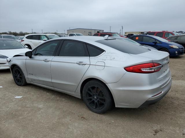Image 2 of 2019 FORD FUSION SE 2019 with VIN 3FA6P0LU4KR263833