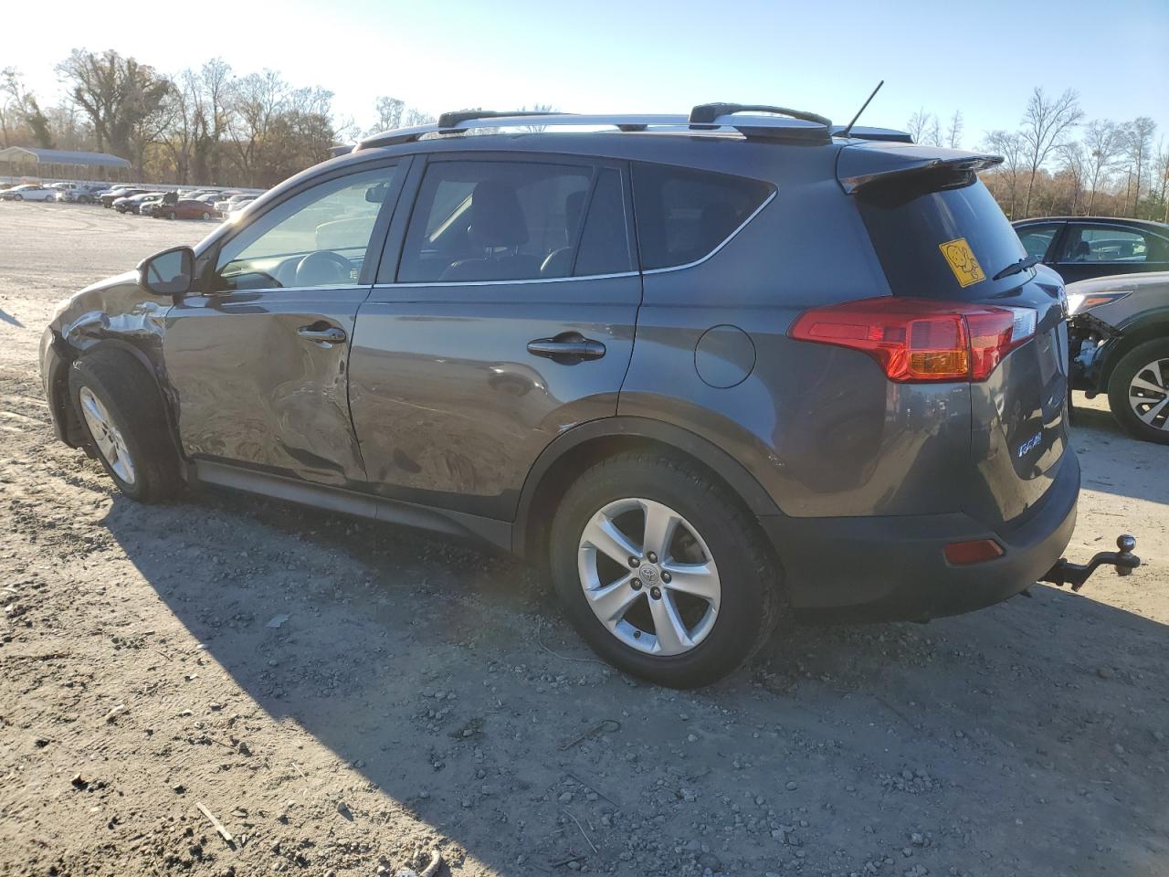 Obraz 2 z 2013 TOYOTA RAV4 XLE 2013 z VIN JTMWFREV8D5010995