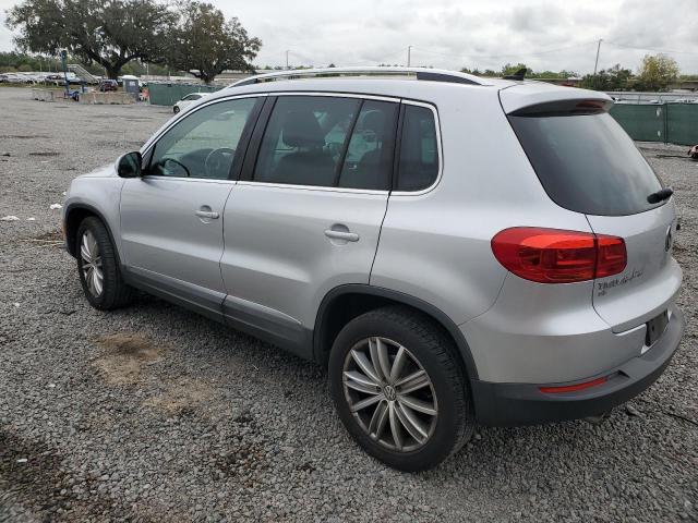 Obraz 2 z 2016 VOLKSWAGEN TIGUAN S 2016 z VIN WVGAV7AX1GW504571