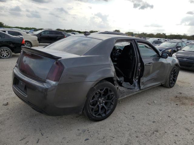 Obraz 3 z 2019 CHRYSLER 300 TOURING 2019 z VIN 2C3CCAAG5KH590799