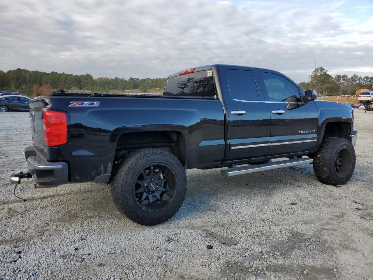 Image 3 of 2015 CHEVROLET SILVERADO C1500 LT 2015 with VIN 1GCRCREC0FZ194541