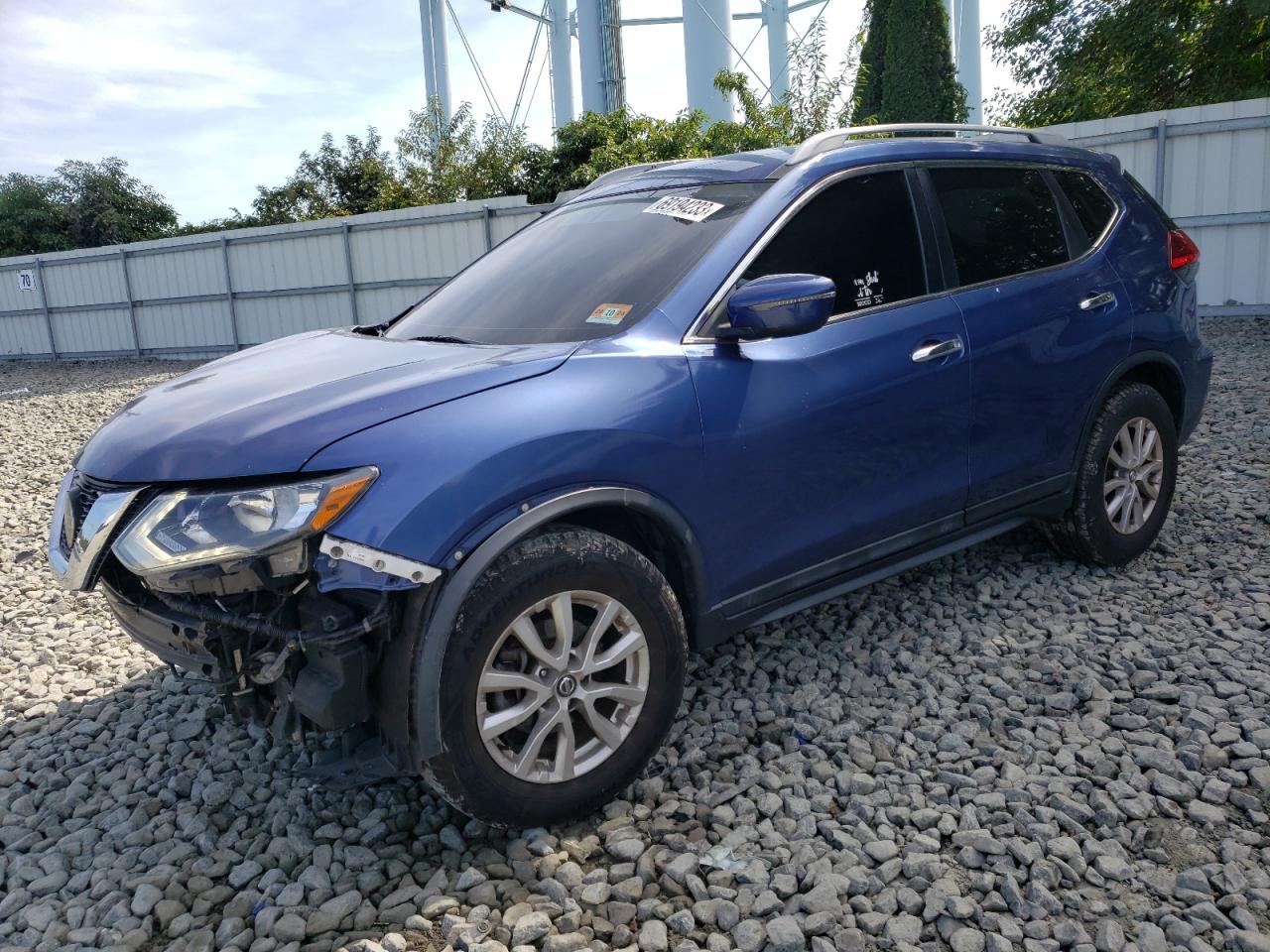 Image 1 of 2017 NISSAN ROGUE SV 2017 with VIN 5N1AT2MV5HC817824