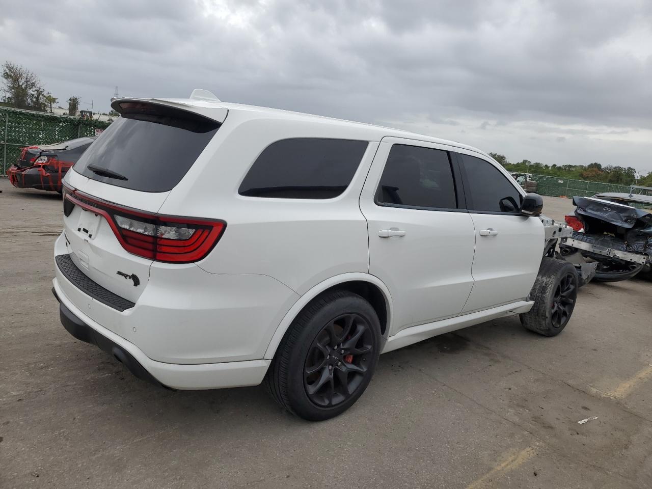 Изображение 3 2021 DODGE DURANGO SRT HELLCAT 2021 с VIN 1C4SDJH97MC740915
