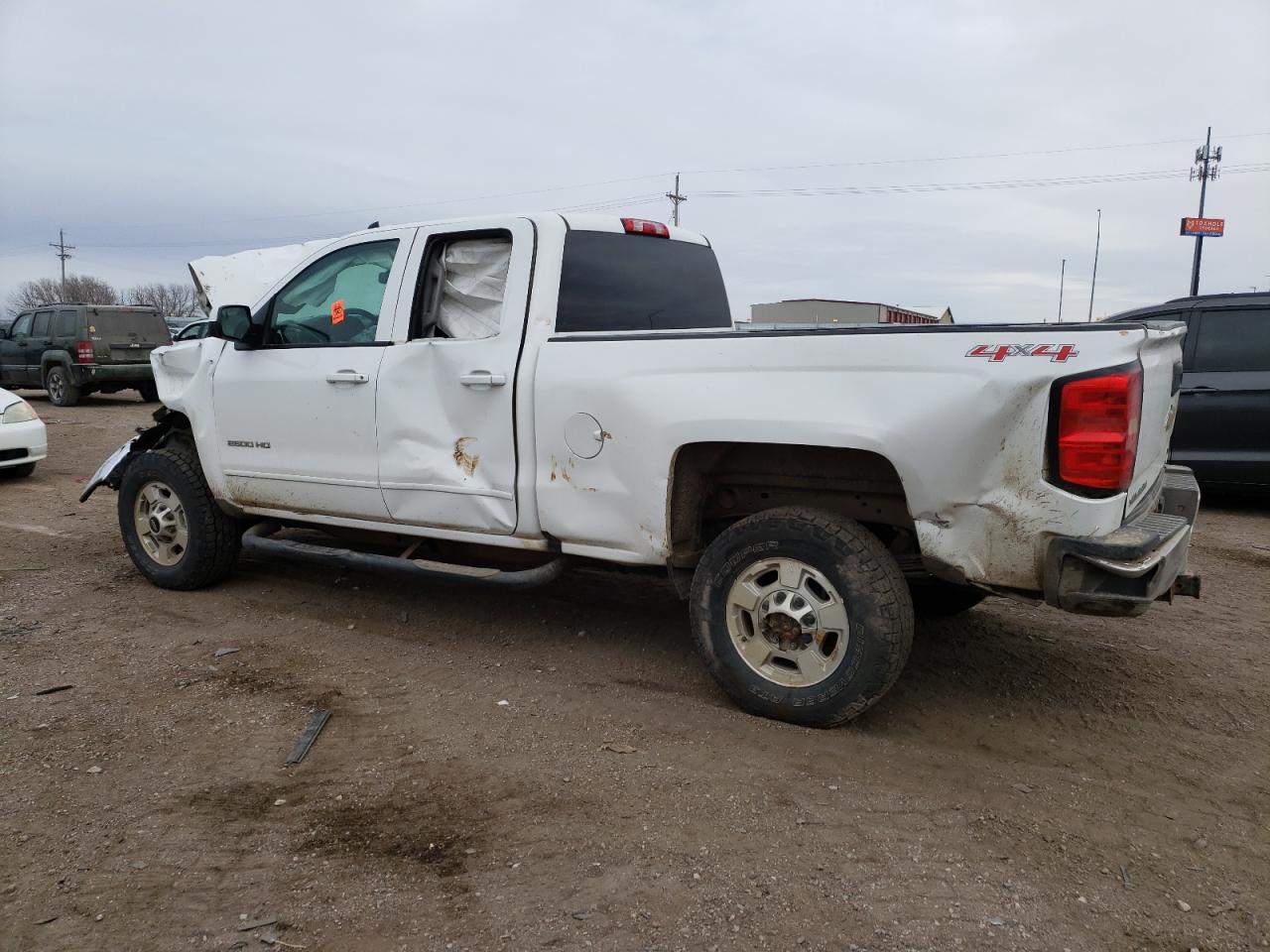 Image 2 of 2017 CHEVROLET SILVERADO K2500 HEAVY DUTY LT 2017 with VIN 1GC2KVEG3HZ318997