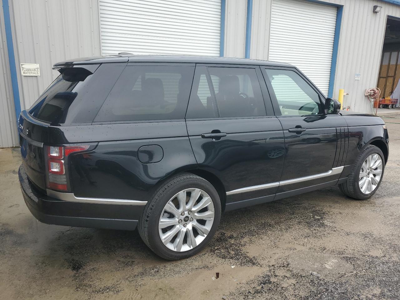 Image 3 of 2013 LAND ROVER RANGE ROVER SUPERCHARGED 2013 with VIN SALGS2EF1DA110503